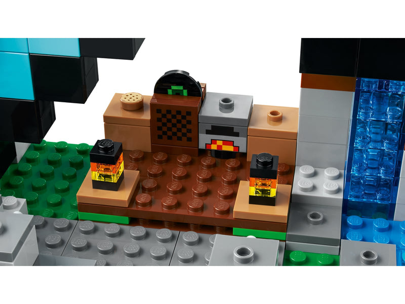 LEGO 21244 Minecraft - Miekkavartio