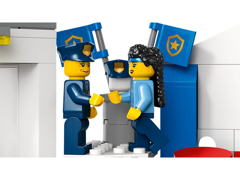 LEGO 60372 City - Poliisien koulutuskeskus