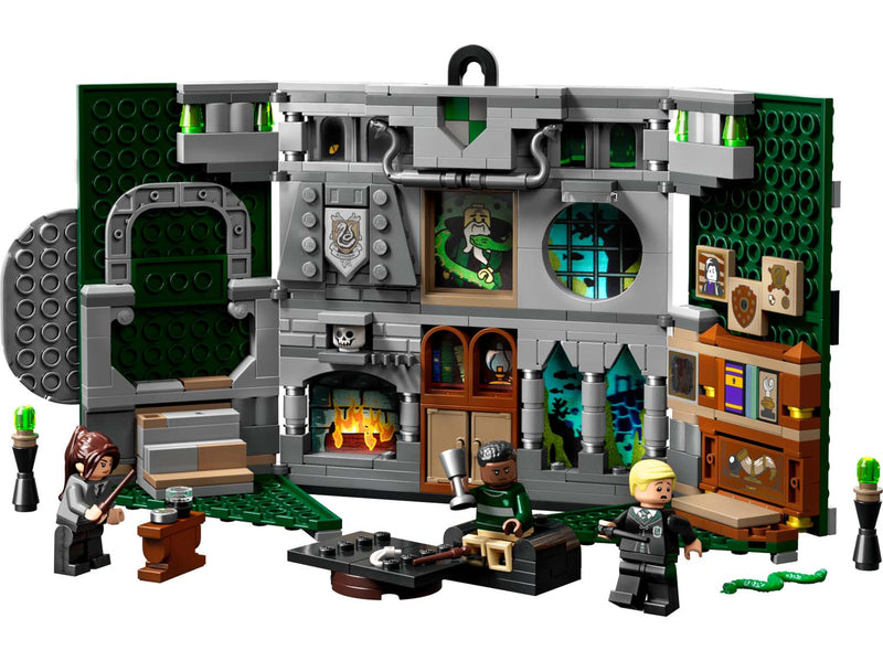 LEGO 76410 Harry Potter - Luihuisen tuvan vaakuna