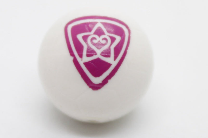 Jalkapallo, magenta kuvio