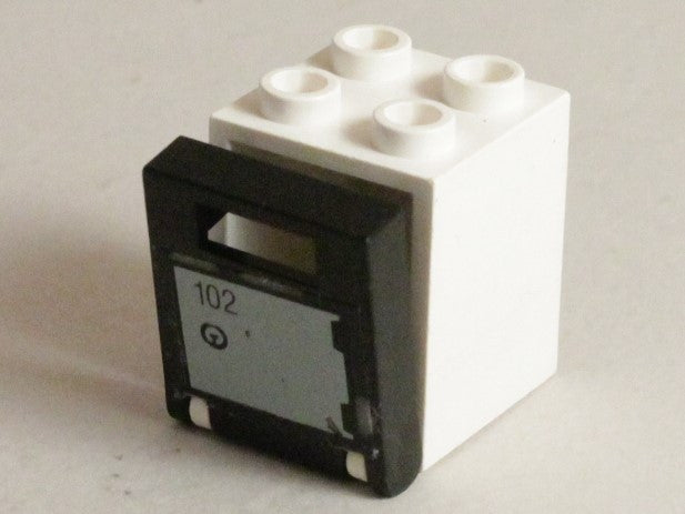  LEGO Kaapinovi 2x2 numerolla102  4346pb04b