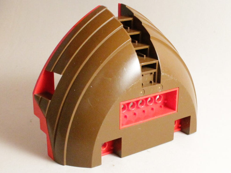 LEGO Laivan keula ruskealla pohjalla 12x16  2557