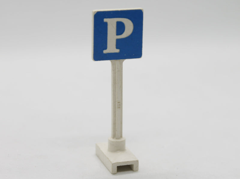 Pysäköintialue-merkki kiinnikkeellä 1x2